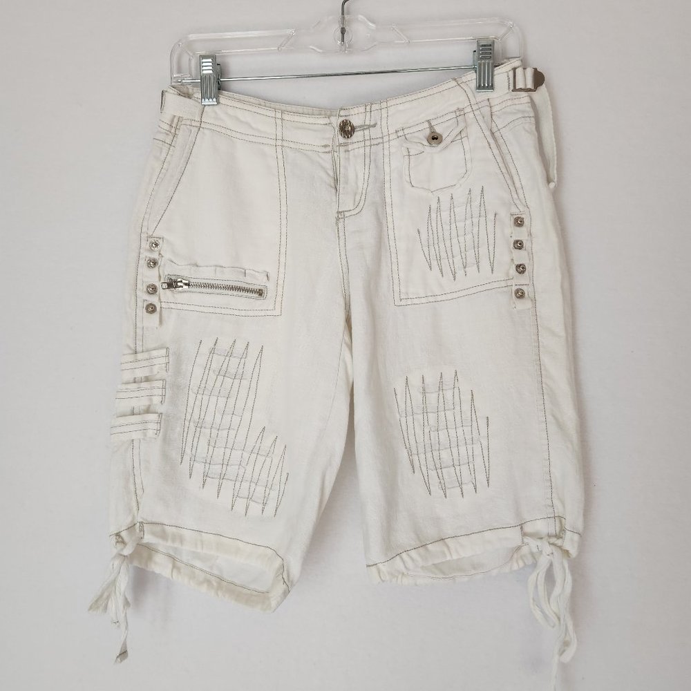Monoreno Linen Distressed Button Accent Shorts Ti… - image 1